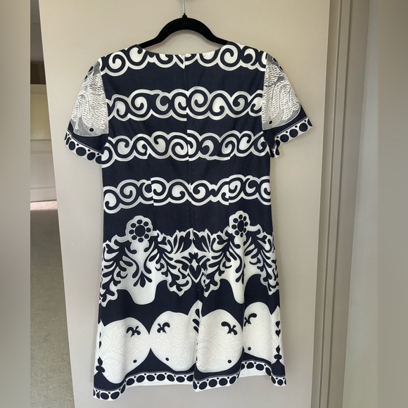 J. Crew Geometric Short Sleeve Dress, Size 8 Petite - Picture 5 of 8